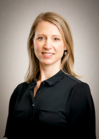 Headshot of Christine Garner