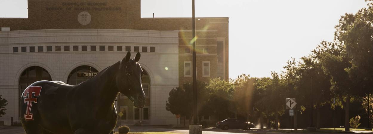 Front entrance of TTUHSC Amarillo Campus