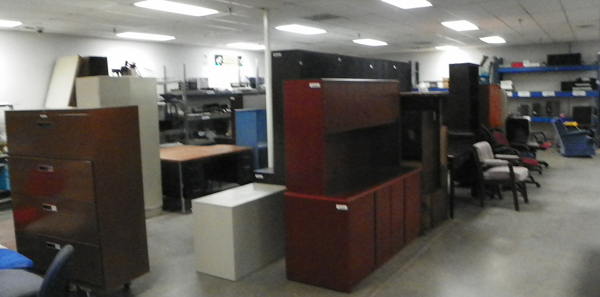 Photo of miscellaneous items typically available in TTUHSC Surplus. 