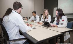 TTUHSC Medicine students in studying