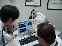 TTUHSC Neurology Residents reviewing images on the screen