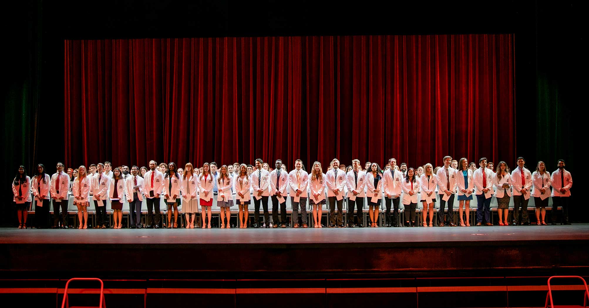 TTUHSC MEDICAL STUDENTS RECEIVE FIRST WHITE COAT 