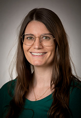 Susie Thiessen headshot