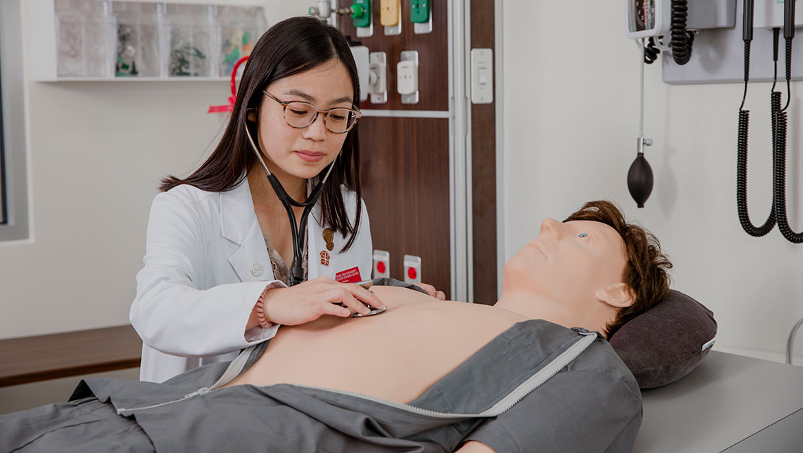 students in lubbock ttuhsc simlife center