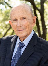 Portrait of Kenneth H. Cooper, director of the Kenneth H. Cooper Institute.