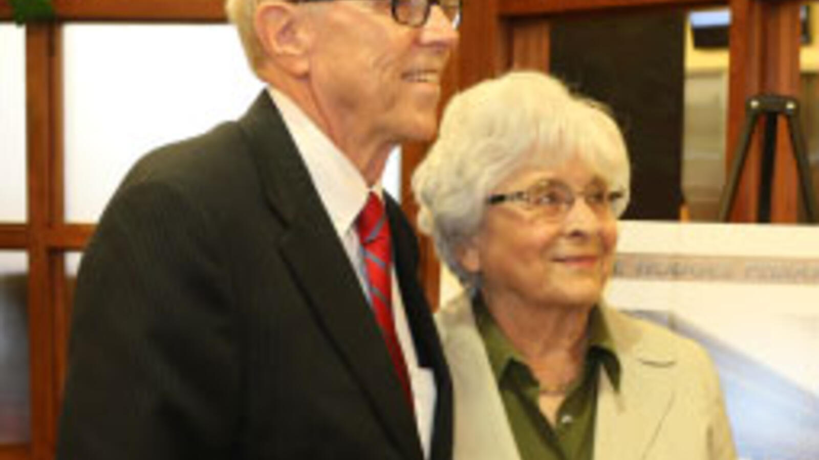 Chancellor Emeritus Kent Hance with sister Beth Hance Hodges