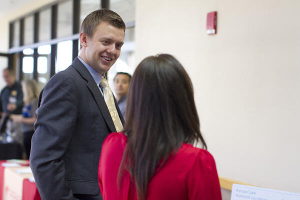 daily-dose/images/102013_allied-health-job-fair18.jpg