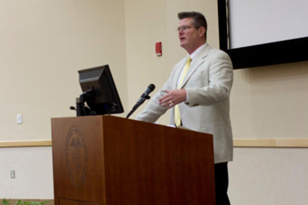 daily-dose/images/112013stateofuniversity4.jpg
