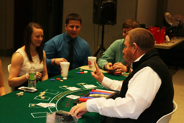 daily-dose/images/casino-night_LG01.jpg