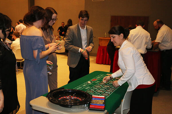 daily-dose/images/casino-night_LG03.jpg
