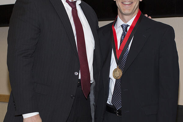 daily-dose/images/faculty_awards2015_0228.jpg