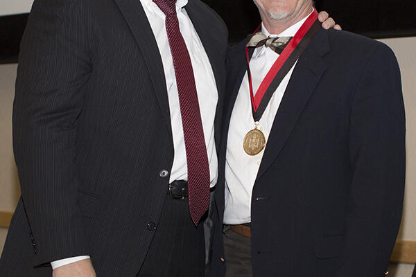 daily-dose/images/faculty_awards2015_0245.jpg