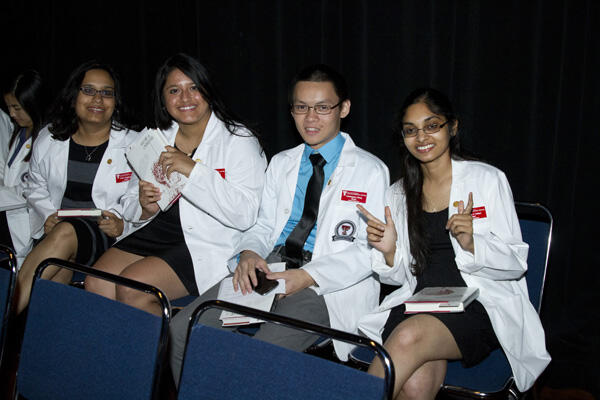 daily-dose/images/whitecoat17.jpg