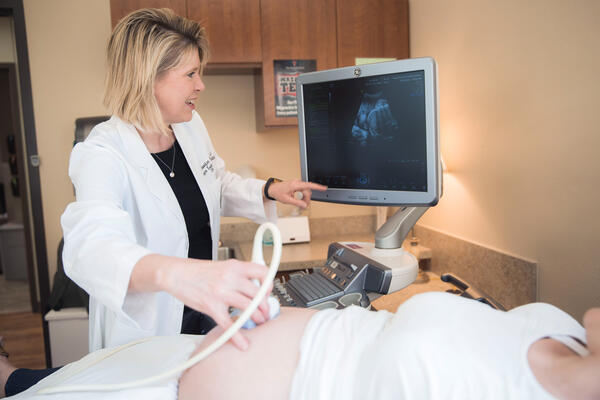 news-release/images/infertility-awareness-week__b7285952-de92-4b19-a388-858e58aea399.jpg