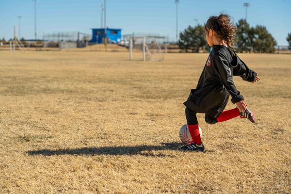 news-release/images/new-year-physical-activity-as-a-family__d7f1f094-648c-44ad-af5b-dd23faf9b581.jpg