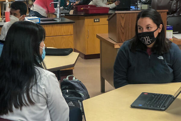 news-release/images/rural-high-school-mentorship__12858072-decb-4b42-b23d-5726a03e4a34.jpg