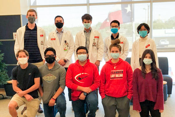 news-release/images/rural-high-school-mentorship__3dbf8458-2713-4551-9b71-e623d62b39a9.jpg