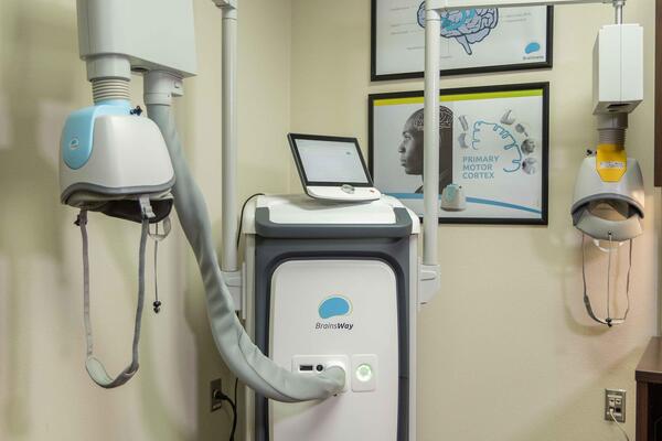 news-release/images/transcranial_magnetic_stimulation__e9e1903a-67dd-4d0c-a2e3-f1ab02da613d.jpg