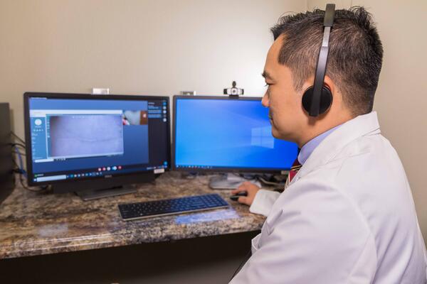 news-release/images/what-is-telemedicine__bdf04cdf-c50a-450d-85d1-cc0de07b4016.jpg