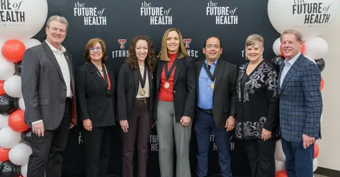 Susan Bergeson, Ph.D., with TTUHSC and Texas Tech University System leaders after receiving the 2025 Chancellor’s Council Distinguished Teaching Award.