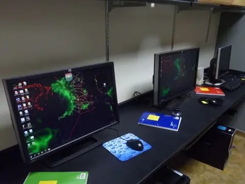 Image of Imaris workstation