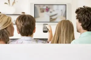 daily-dose/images/TV-with-students-for-vid1-300x200.jpg