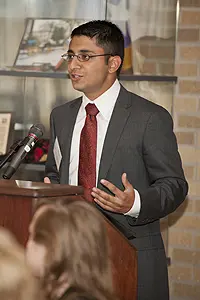 Seeing the care his father received at M.D. Anderson inspired Murchison to pursue a career in medicine.