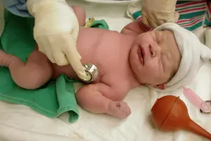 Obstetricians and other specialists in West Texas now have access to EHR adoption assistance.