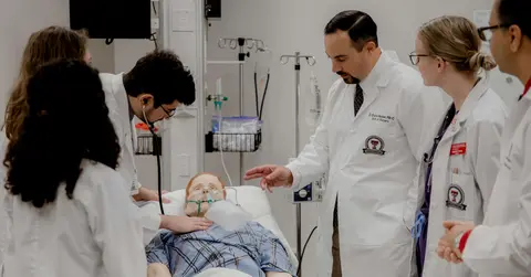 surgery residents learning at TTUHSC