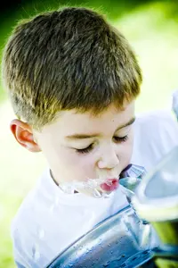 When you begin to feel the symptoms of heat exhaustion, rest in a cool place and drink plenty of water.
