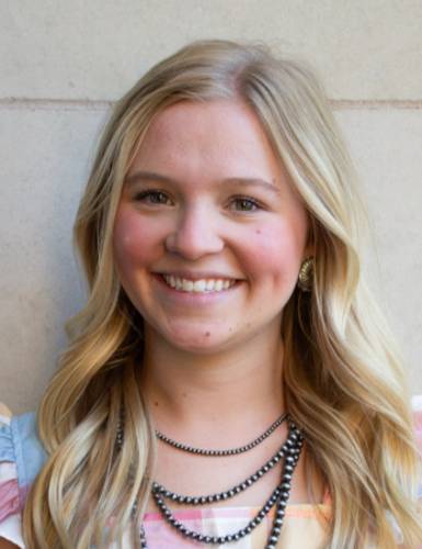 Annaliese Schultz headshot